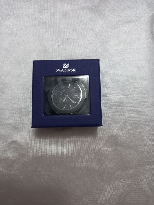 Dkny qol soati yangi