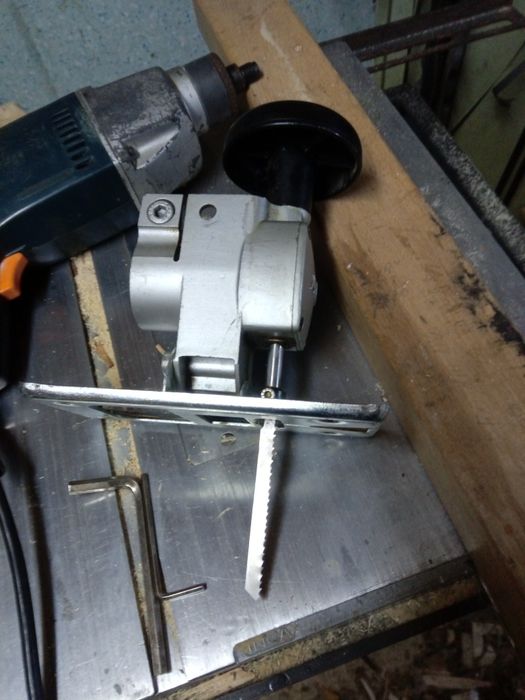 Vând set 4 piese electrice