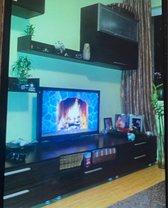 Tv  Samsung  diagonala 108  pret 300 nMicrosoft webcam LifeCam VX-1000