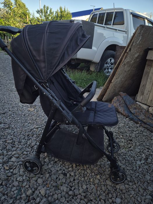 Продам коляску б/у