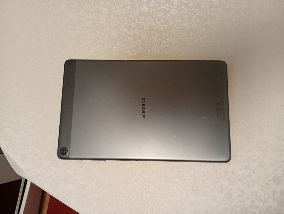 Планшет Самсунг А10
