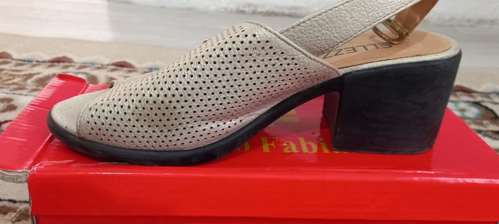 Женские басоножки б/у