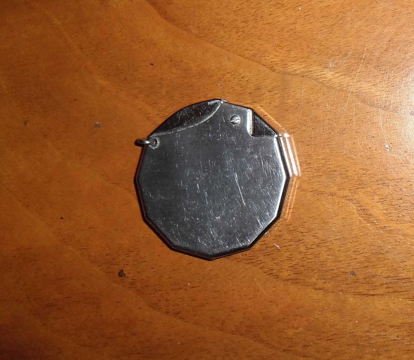 Vand bricheta - anii 1970, cu benzina si cremene