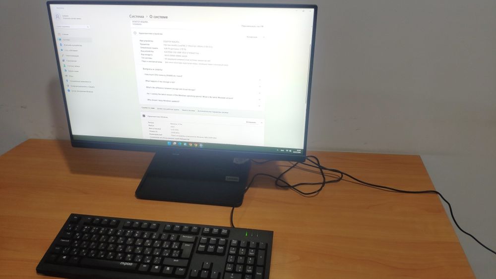 Lenovo моноблок компьютер состояния отличное intel core i3