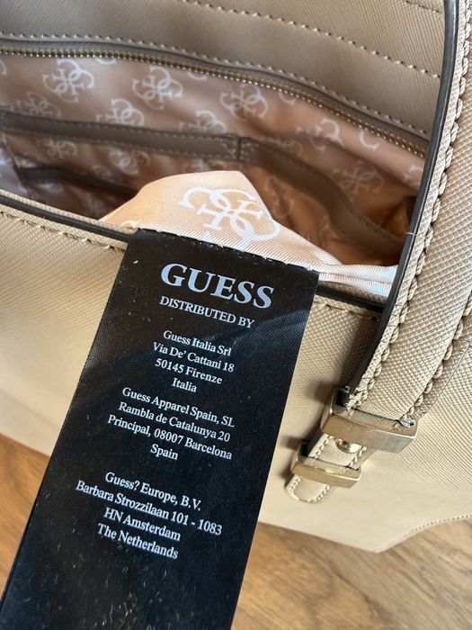 Geanta Tote Guess