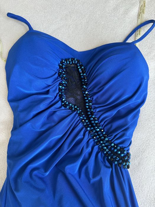 Вечернее платье в пол