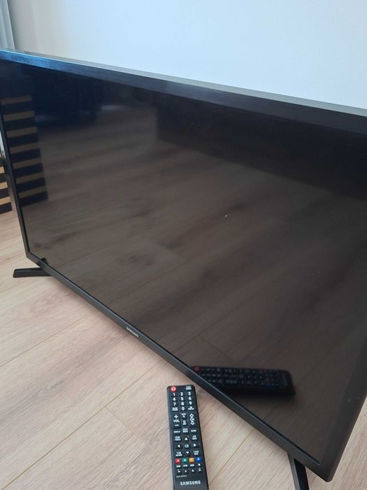 Телевизор Samsung