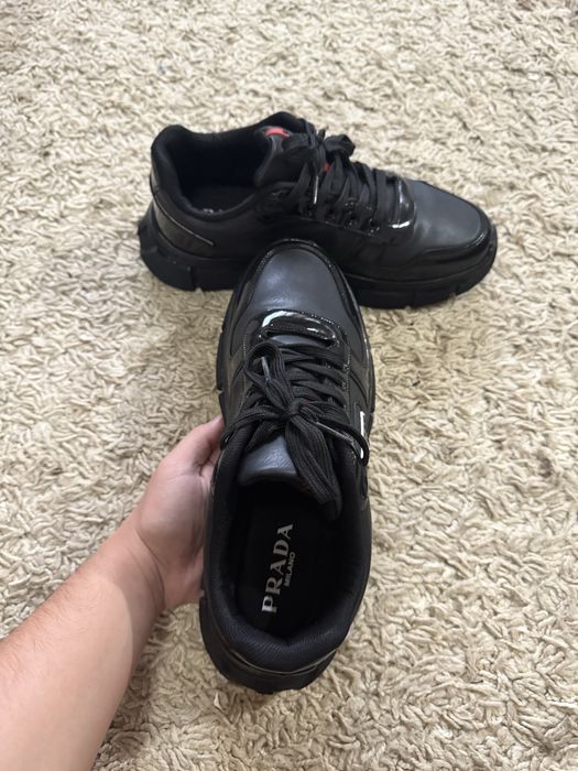 Adidasi prada marimea 42 eu cu piele