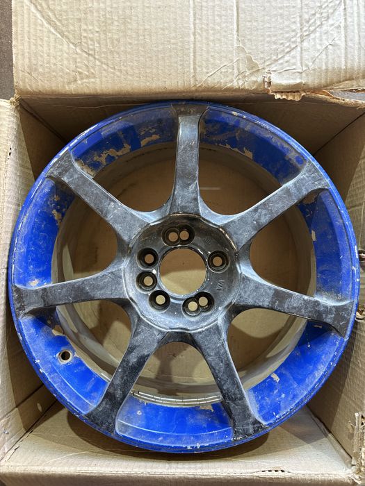 Продам диски R16