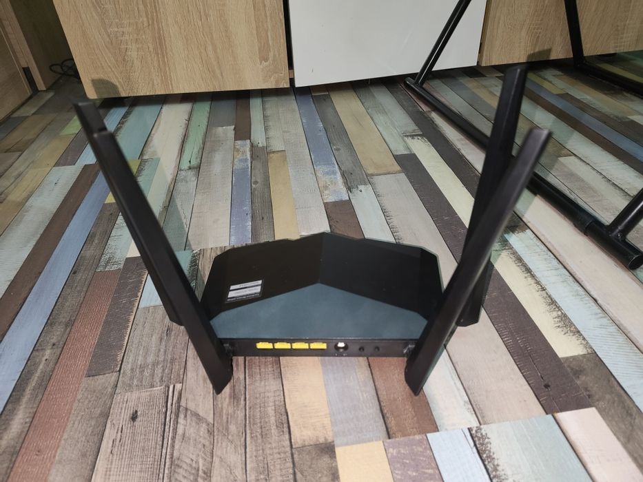 Безжичен Рутер Tenda AC1200 Smart Dand.