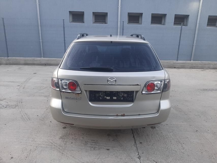 Mazda 626 2i   комби