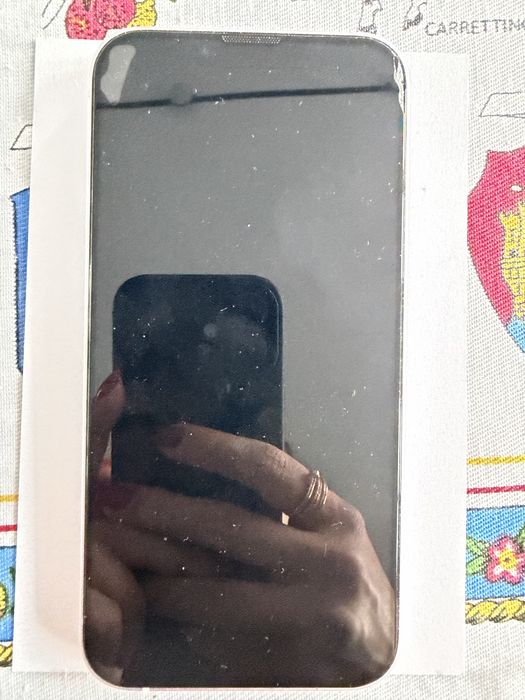 Iphone 14 - лилав