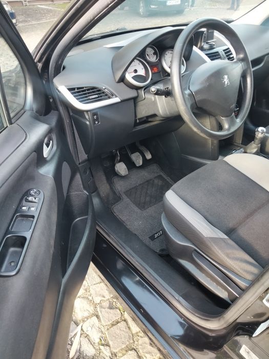 Peugeot 207, motorizare 1.4 benzină