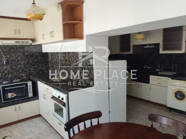 Дава се под наем Тристаен апартамент в Варна, Спортна зала - 80 кв.м за 598.23 € - Снимка #1