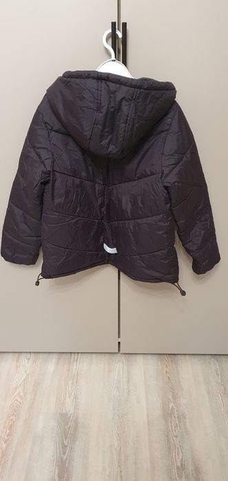 Куртка демисезонная на девочку рр 146