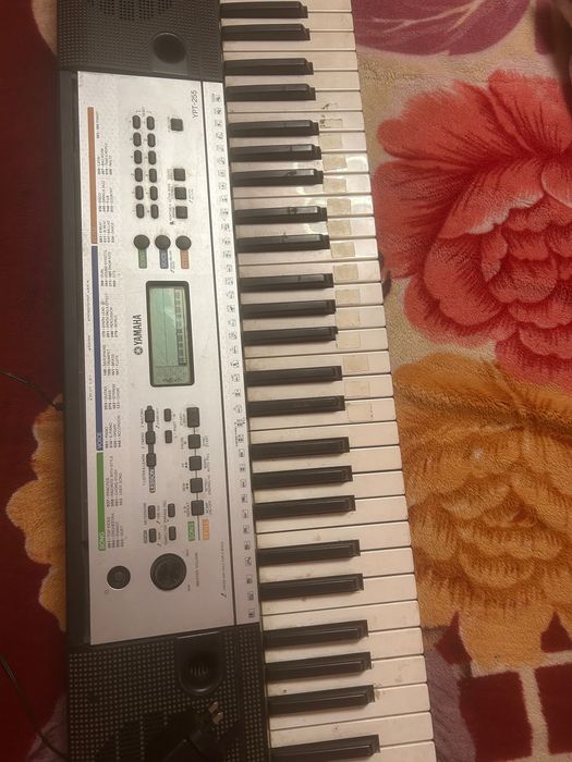 Vând orgă Yamaha stare f buna