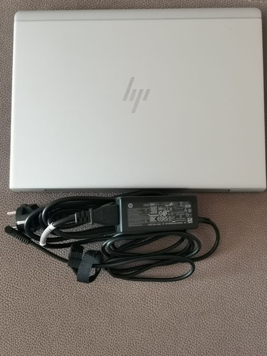 Лаптоп HP Elitebook 830 G6