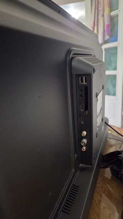 Телевизор  Artel