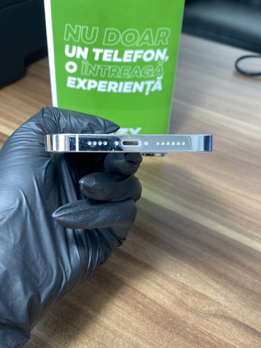 iPhone 14 Pro Max • 128 GB • Silver