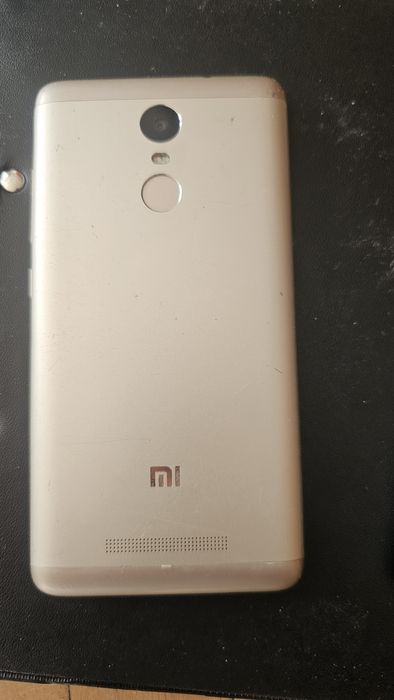 Huawei телефони за ремонт или части