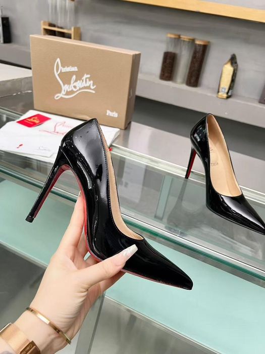 Оригинални Christian Louboutin So Kate 38 номер червени подметки  ЛАЧЕНИ обувки с висок  10cm ток