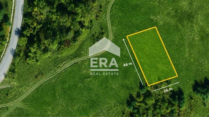 Парцел за продажба в село Бистрица в непосредствена близост до луксозн