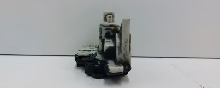 Broasca usa stanga spate 1h4862153 Volkswagen VW Golf a 3-a generatie