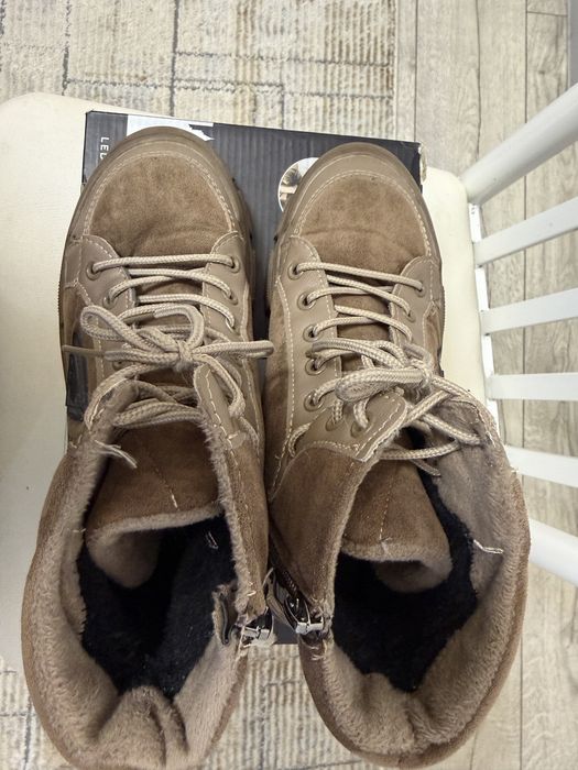 Продам полуботинки и кроссовки(турция)