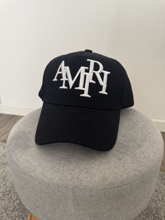 Sapca Amiri White