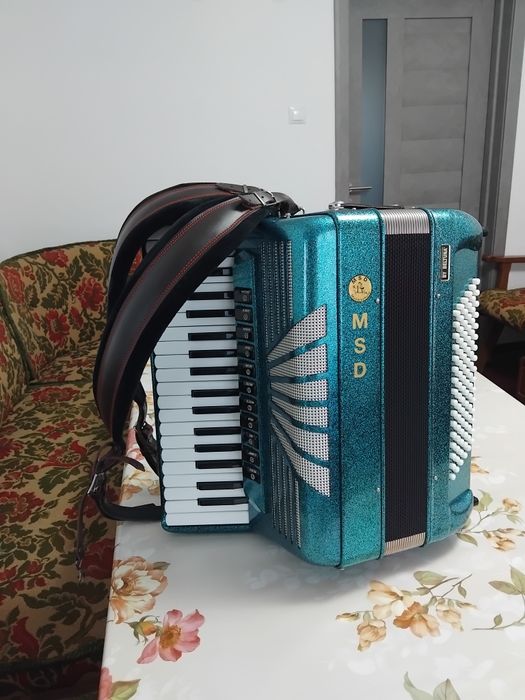 Acordeon Beltuna 96 basi