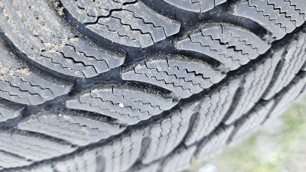 2бр гуми 165 70 14 дот 22 дебика debica