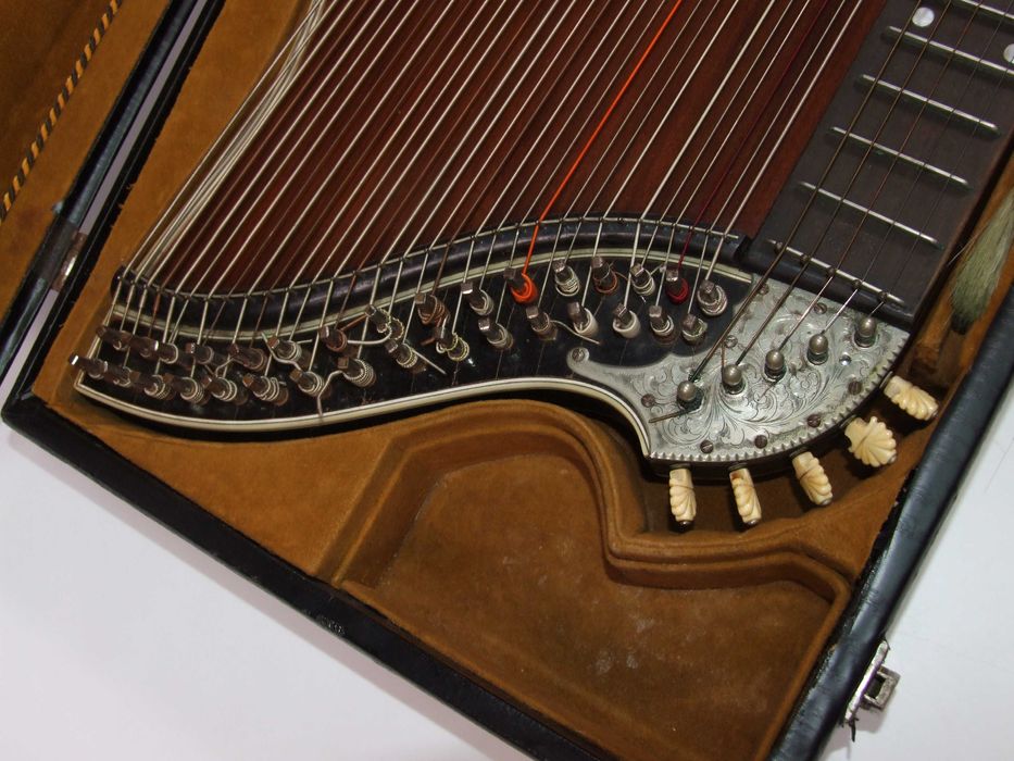 TITERA "Anton Brauer Schonbach" 1931 + Manual + 25 corzi de rezerva