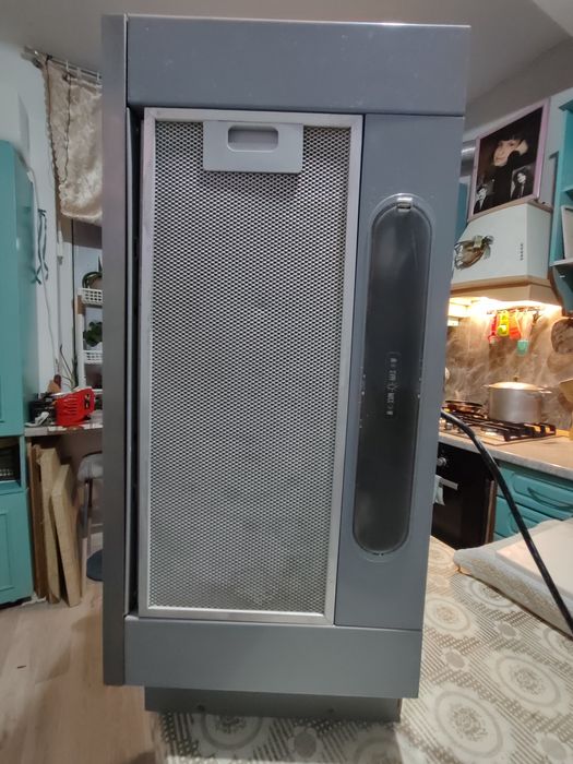 Вытяжка для кухни б/у