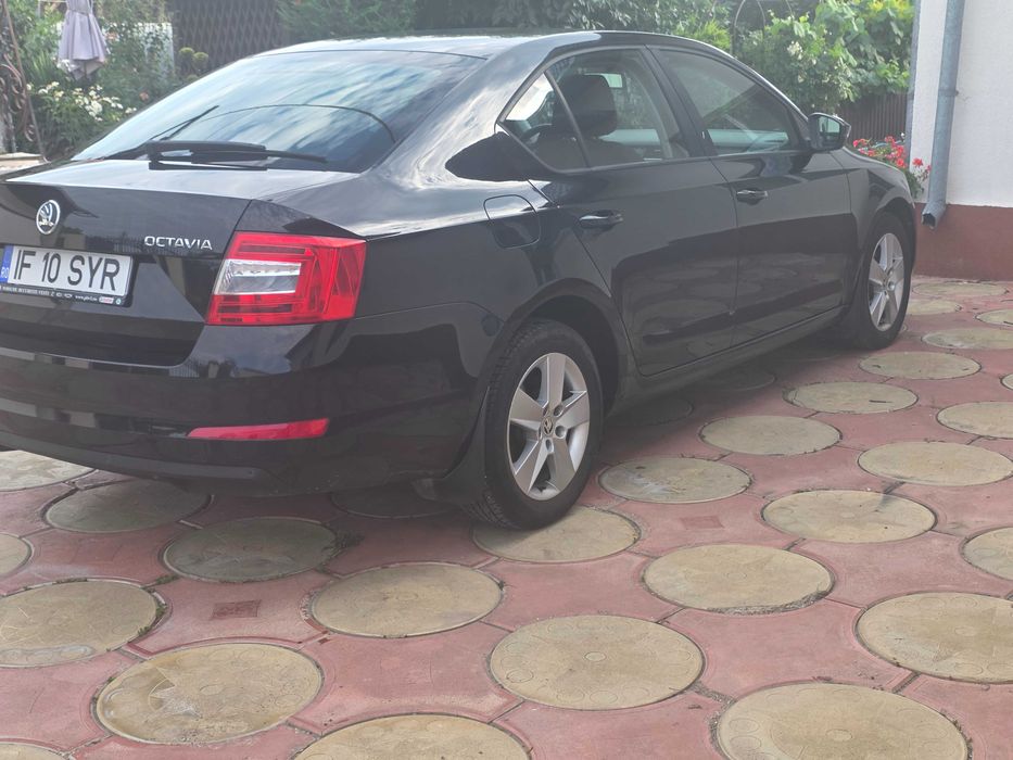 SKODA Octavia 2013 — imagine 4