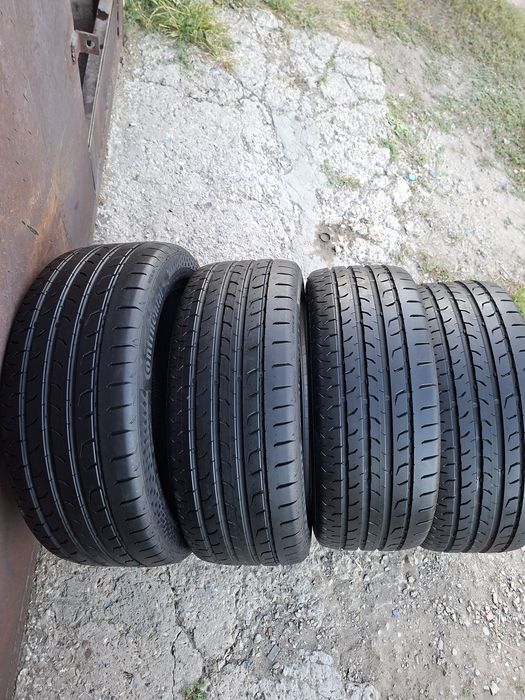 Продам шины 245/45/19 континенталь