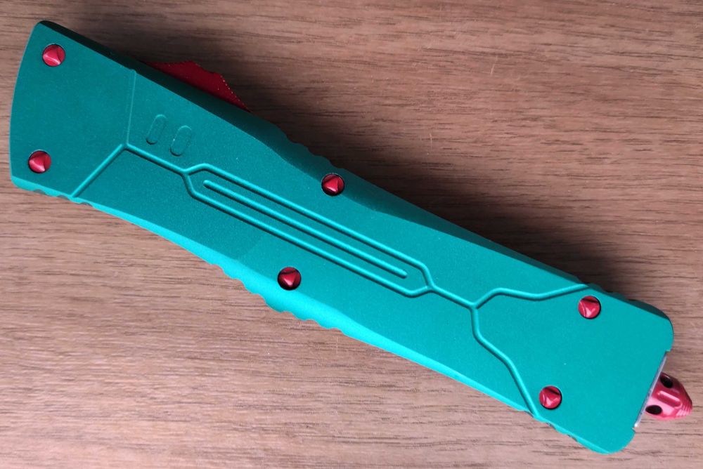 Microtech combat troodon tanto bounty hunter