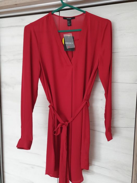 Чисто Нова червена туника