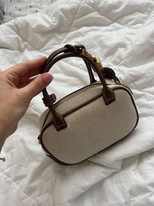 Дамска чанта от Zara