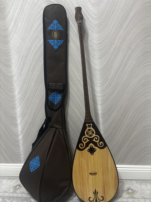 Жаңа домбыра сатылады