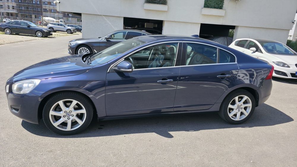 Volvo S60, an 2014, D3, 2.0, 190cp, motor în 5cilindri