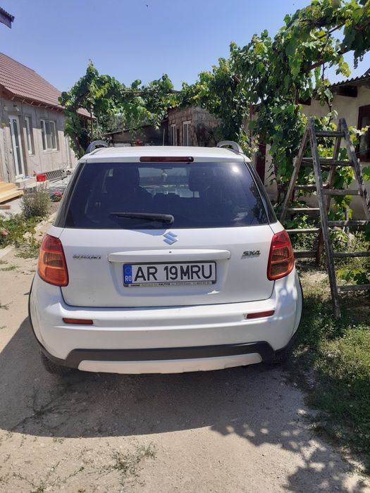 SUZUKI SX4 2012 — imagine 3