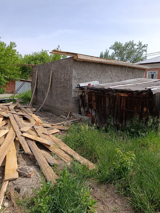 Продам плаху с гаража