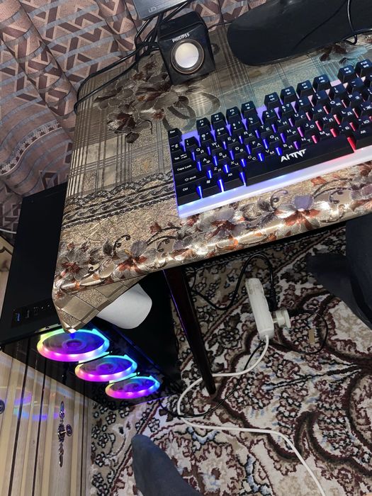 Игровой компютер в отличном состояние