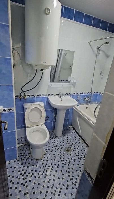 СДАМ 2в3 комнатную квартиру, метро Космонавтов!