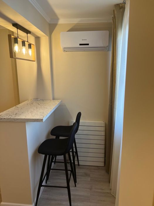 Inchiriez garsoniera in regim