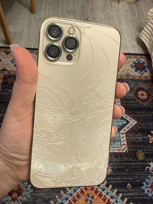 Продам iphone 12 pro max 256GB