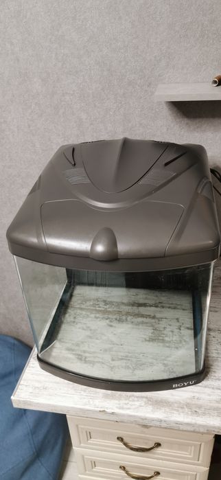 Аквариум в отличном состоянии