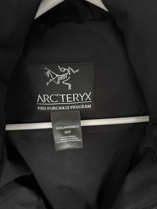 Arc'Teryx Gore-Tex Size M
