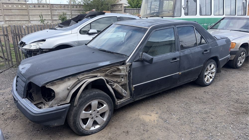Мерседес w124 на разбор