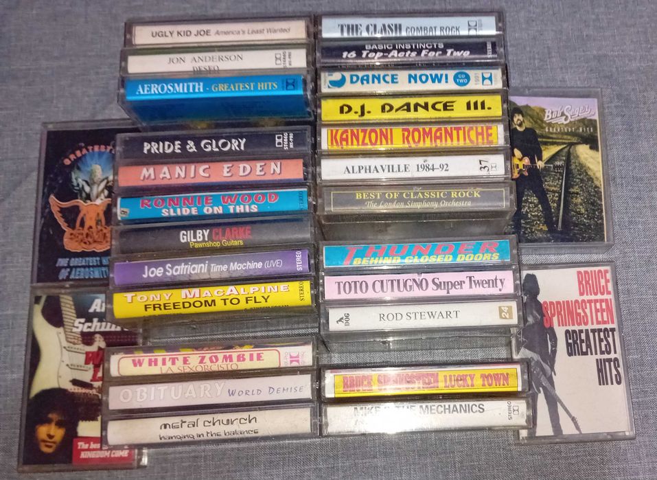 Аудио касети с рок музика